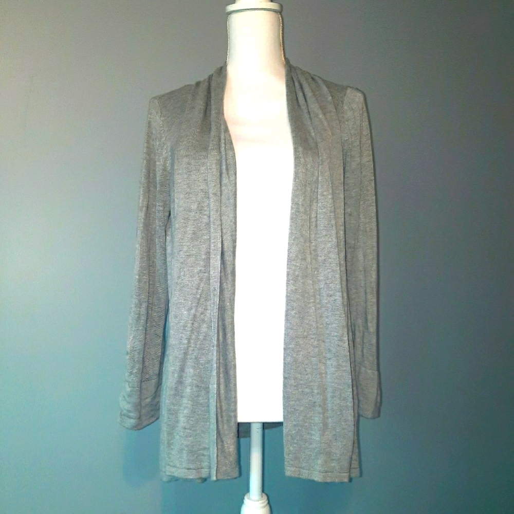 🌼3/$20 Premise Studio Gray Cardigan Size 0X